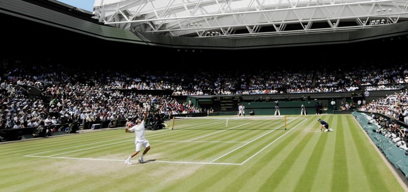 LAY a big favorite early in the match